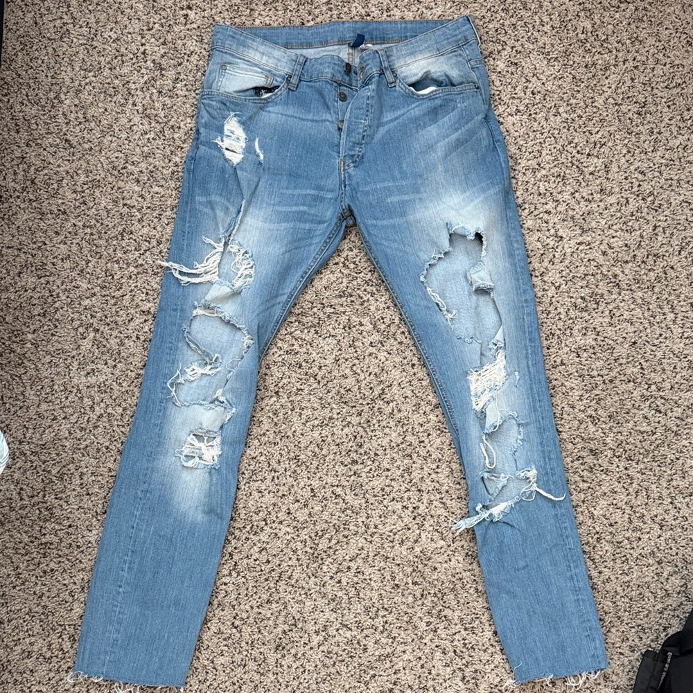 H&M Light Blue Distressed Skinny Jeans